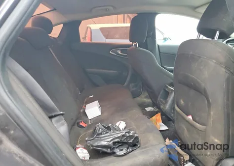 2015 Chrysler 200 Limited из США, поврежденный, VIN 1C3CCCAB4FN734338